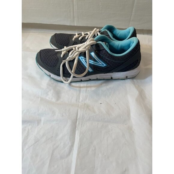 New Balance 550v3 Women's Athletic Shoes Size 8.5 Running Walking Sneakers - Picture 3 of 15